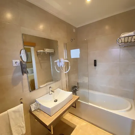 Mare Hotel 3*